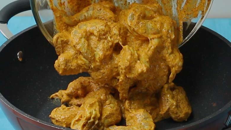 How to Cook Mustard Prawns Recipe at Home