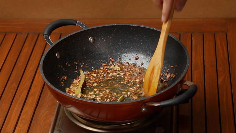 How to cook Yakhni Pulao