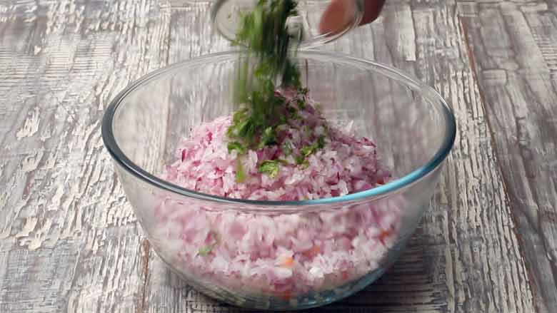 Tip in onion then add coriander leaves - Kachumber Salad Recipe