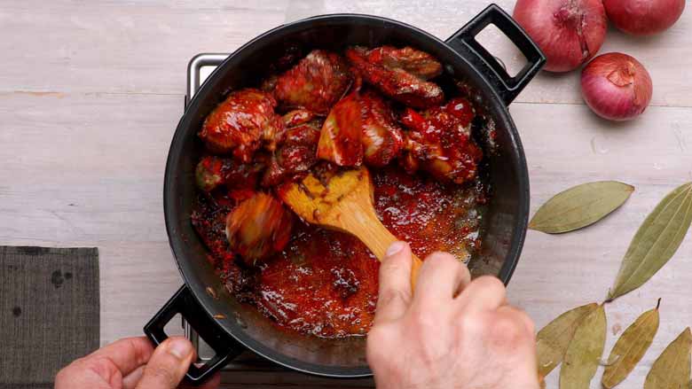Add red Kashmiri chilli powder and dried ginger powder (sonth) - Rogan Josh Recipe