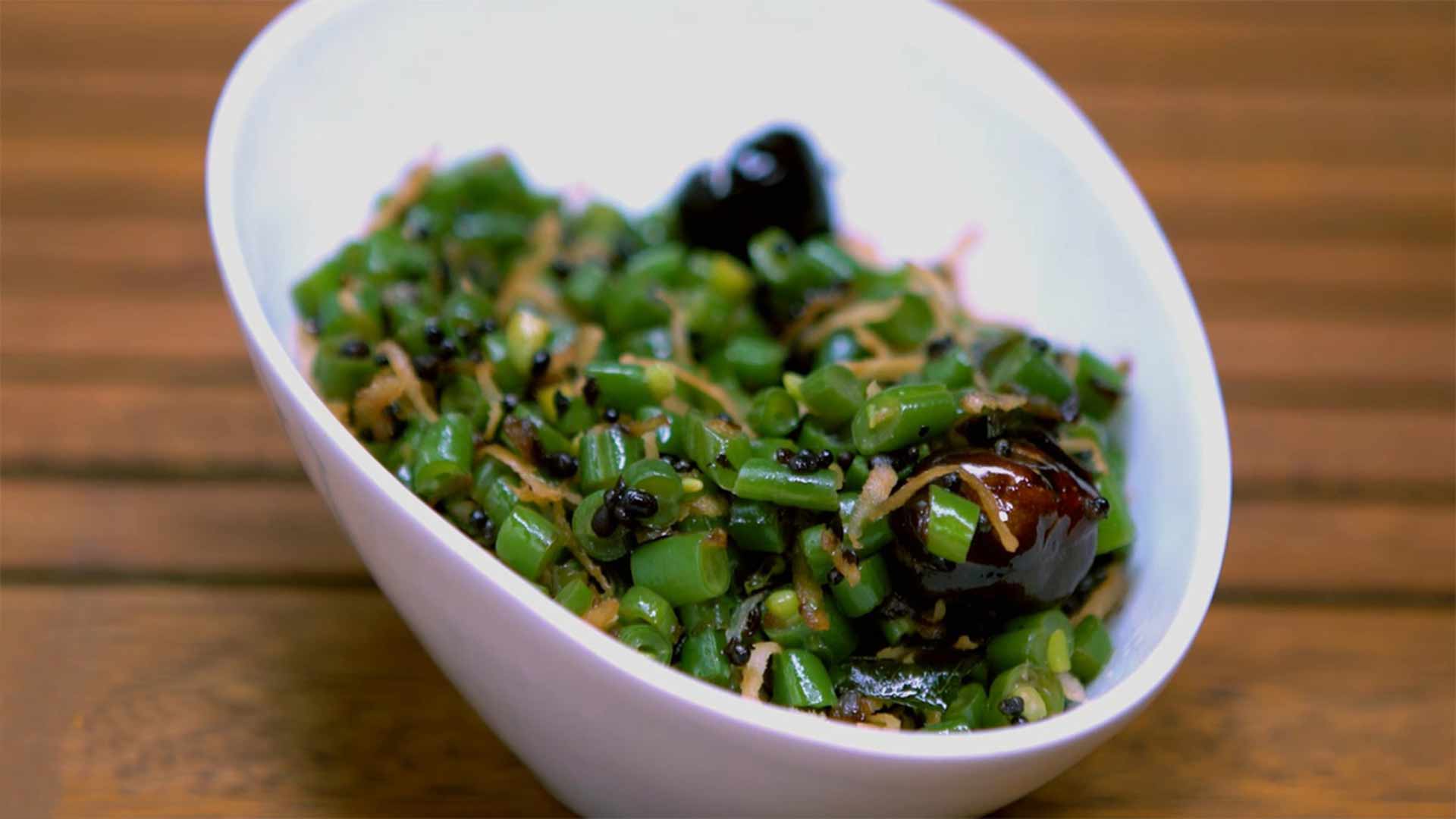 Crunchy Spicy Green Beans Poriyal