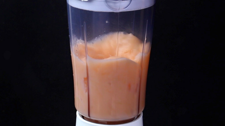 Puree muskmelon (kharbuja) in a blender till smooth - Muskmelon Payasam Recipe