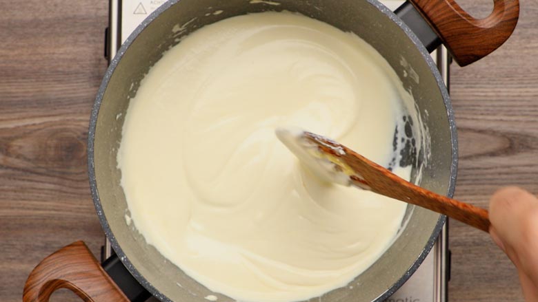 how to make a cheese sauce for pasta without flour