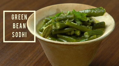 Easy Green Bean Sodhi | A Flavorsome Vegetarian Recipe inspired by Sri Lanka