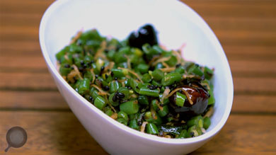 Crunchy Spicy Green Beans Poriyal
