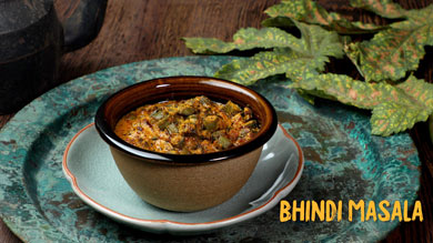 Bhindi Curry Recipe | Bhindi Masala Gravy Restaurant Style | Vendakkai Kozhambu