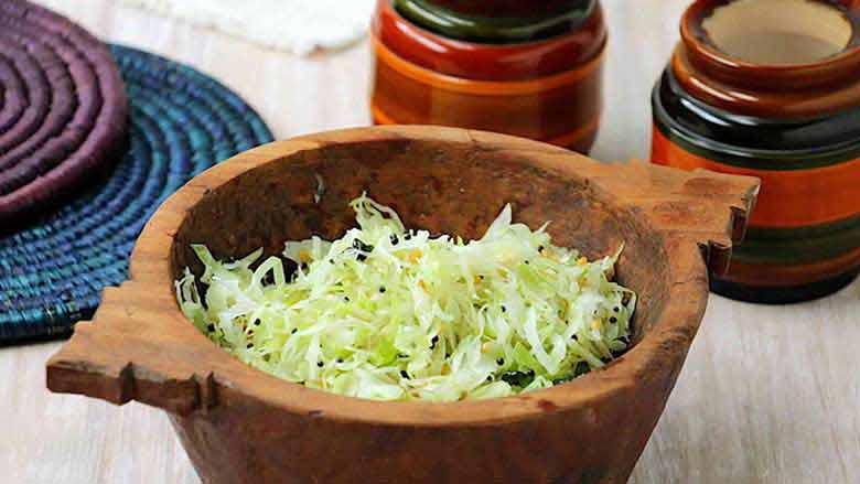 Healthy Cabbage Poriyal Recipe | Tasty and Easy | Quick Tarka Stir-Fry