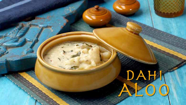 Dahi Aloo | Dahi Wale Aloo | Potatoes in Yogurt Curry Recipe