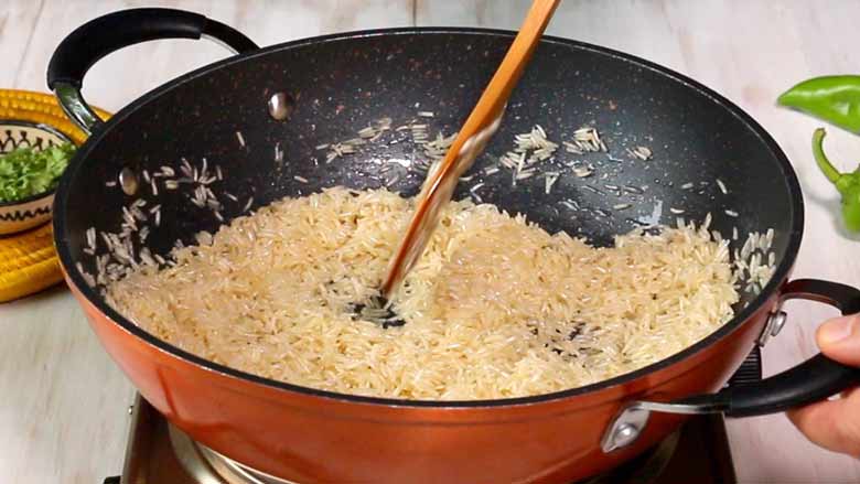 Arroz A La Mexicana Recipe | Mexican Style Rice