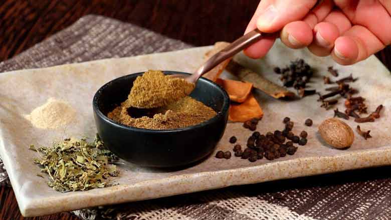 Lebanese Seven Spice | Seven Spice Powder Recipe by Yummefy